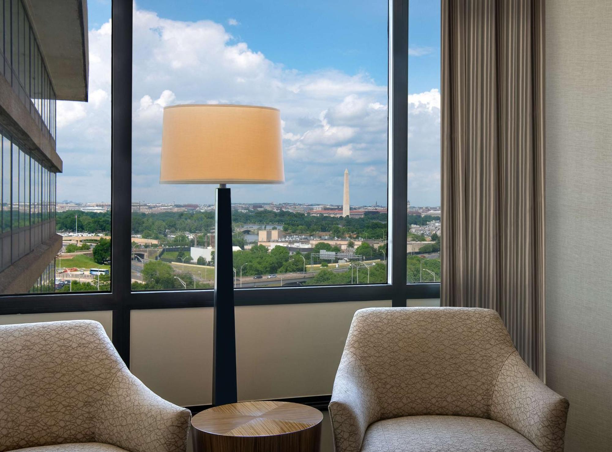 Doubletree By Hilton Washington Dc - Crystal City Arlington Exteriér fotografie
